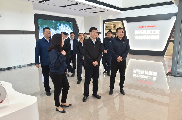 天津市委常委、濱海新區(qū)區(qū)委書記連茂君 調(diào)研走訪金橋集團(tuán)科技公司